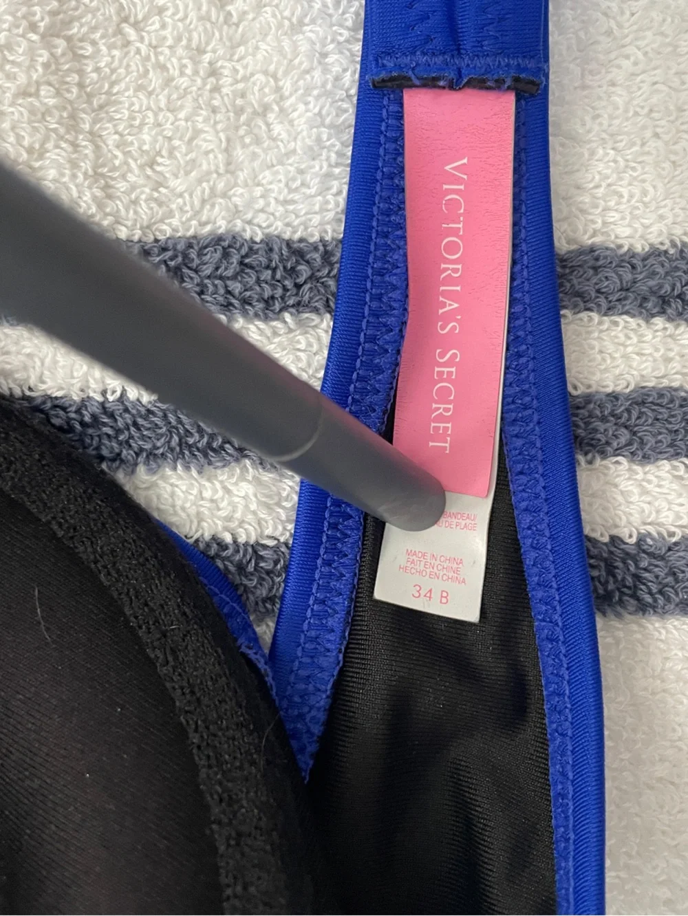 Victoria’s Secret I 34B (top)